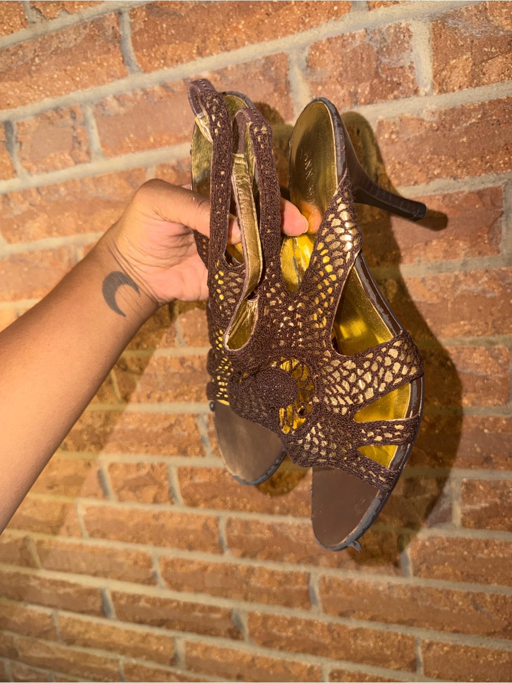 Ann Marino Brown Crochet Slingback Heels with Gold Lining - Picture 1 of 5